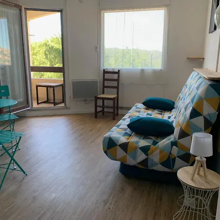 Studio 203 - Apartment