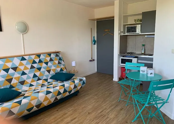 Apartment Studio 203 -